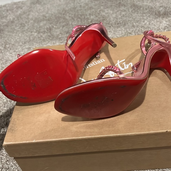 Christian Louboutin so me heels - Picture 2 of 4